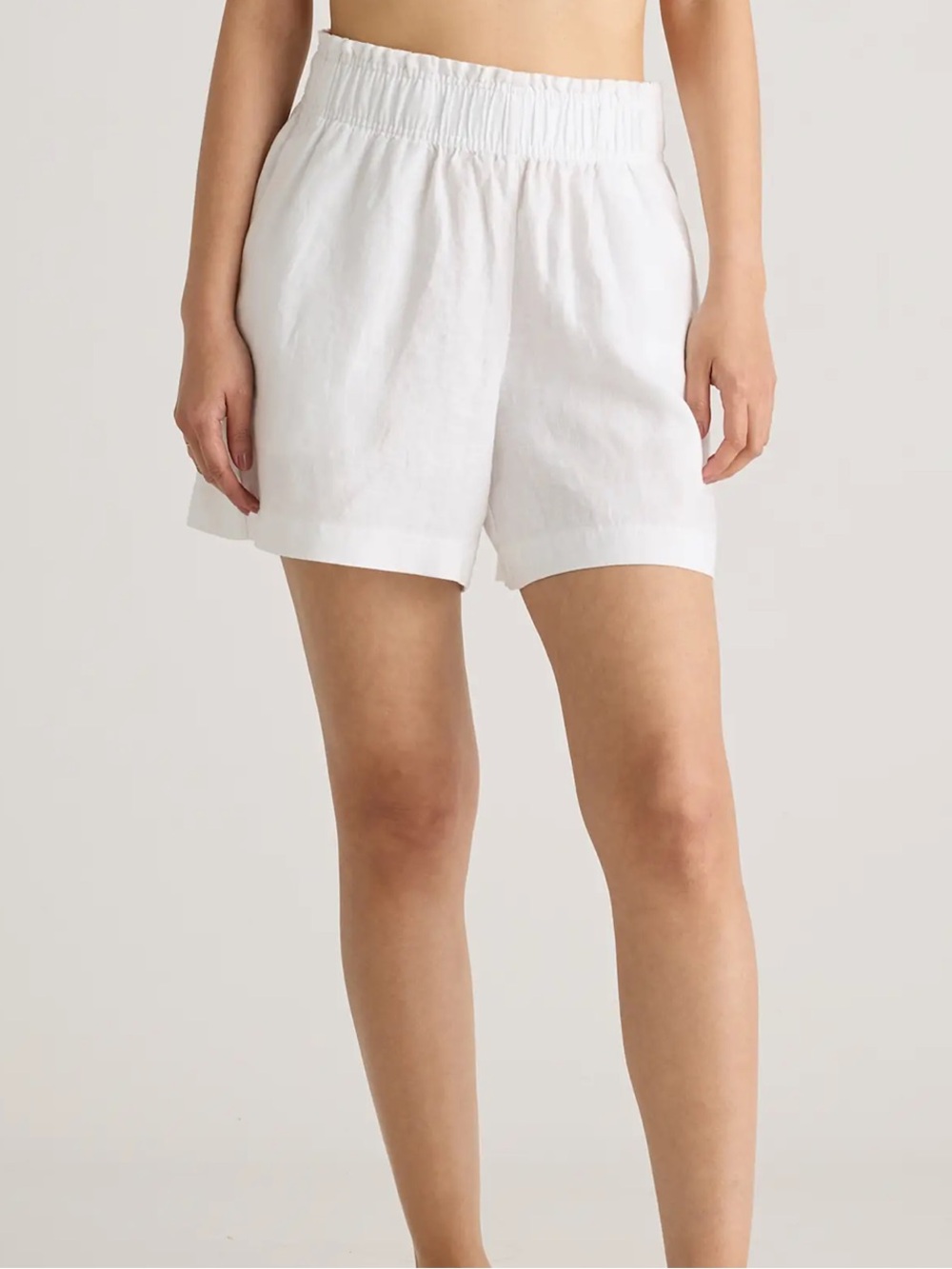 Quince 100% European Linen High Waisted Shorts white large